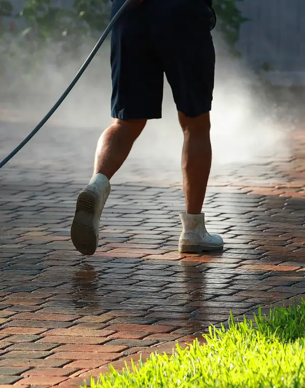 Reliable Pressure Washing Services Reliable Pressure Washing Services
